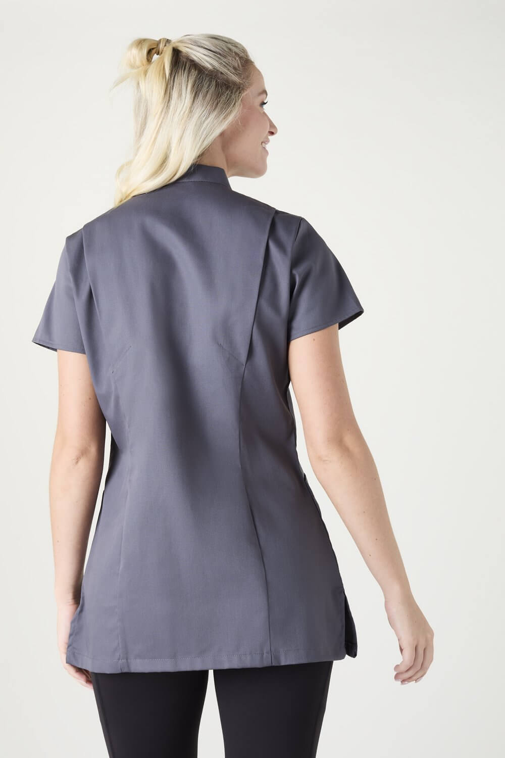 Tunika vetoketjulla ja taskuilla - Image 36