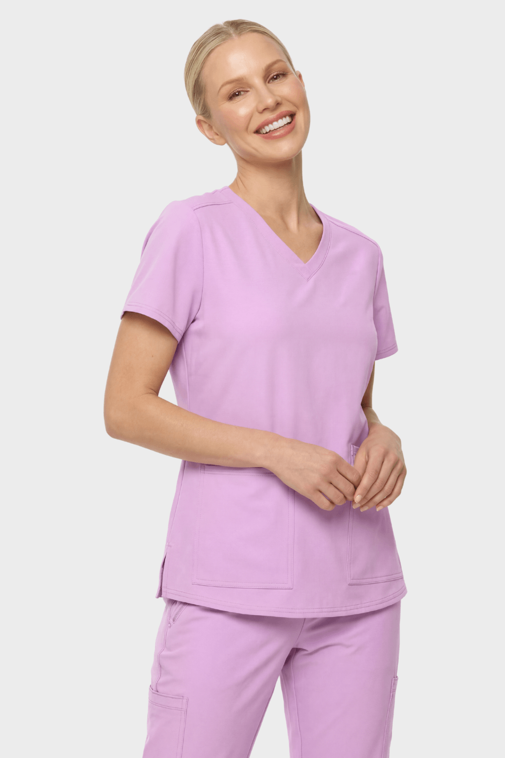 MedCouture Trīs kabatas V veida kakla tunika