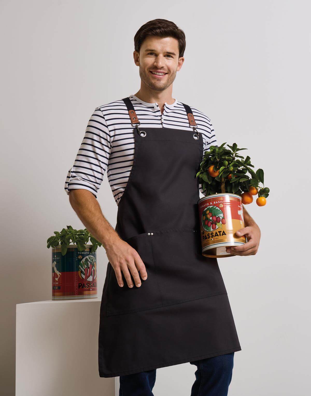 Stilīgs servisa priekšauts ar augšdaļu - Image 9