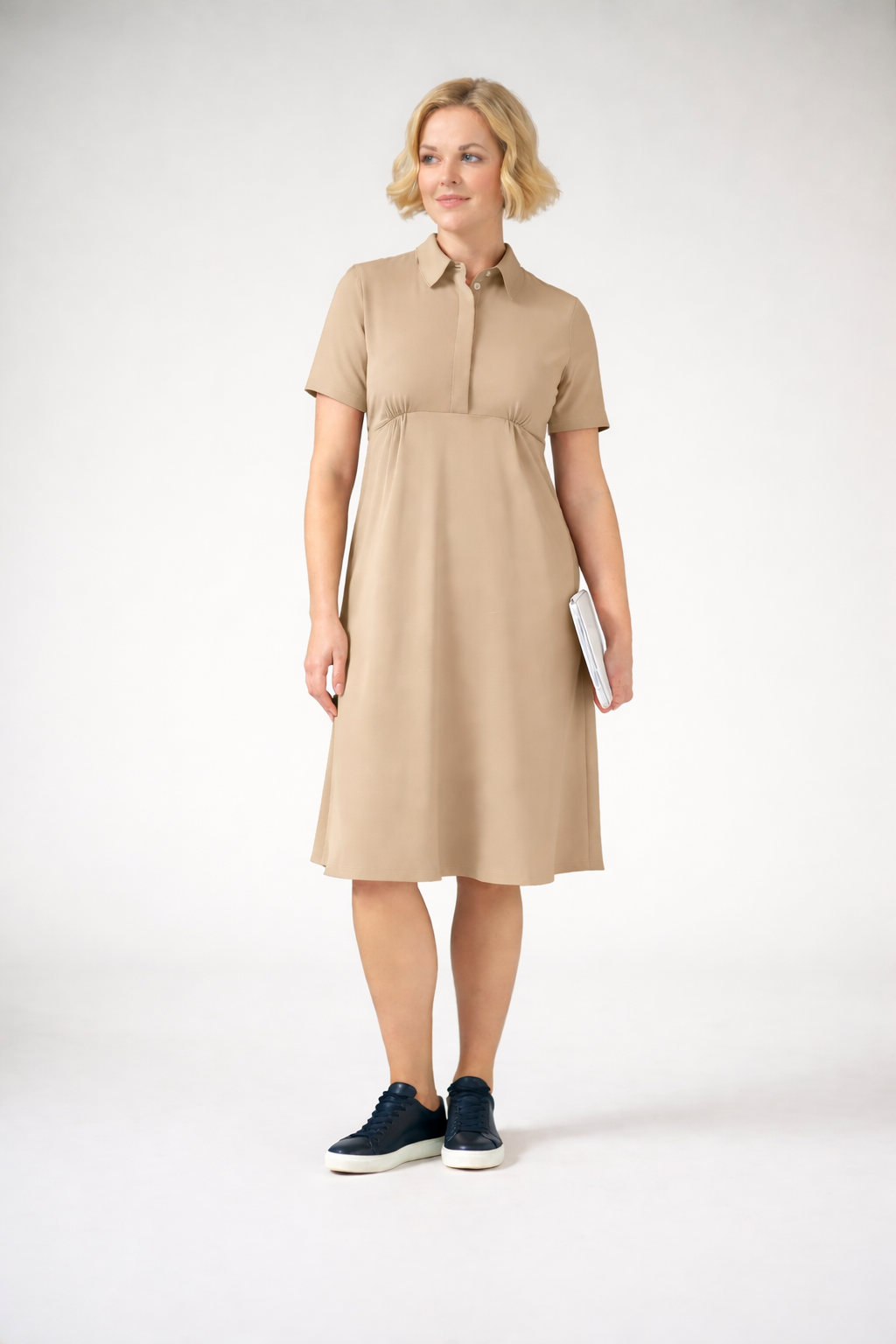 Krekla stila kleita ar īsām piedurknēm un kabatām - Image 2