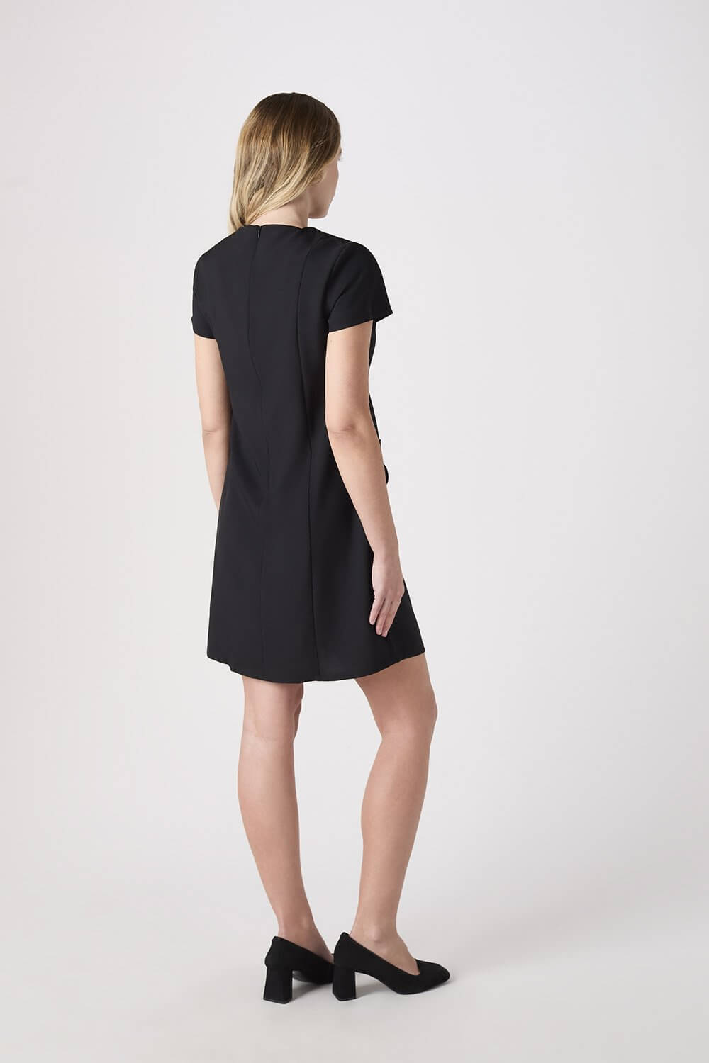 A- lõikeline must kleit - Image 8