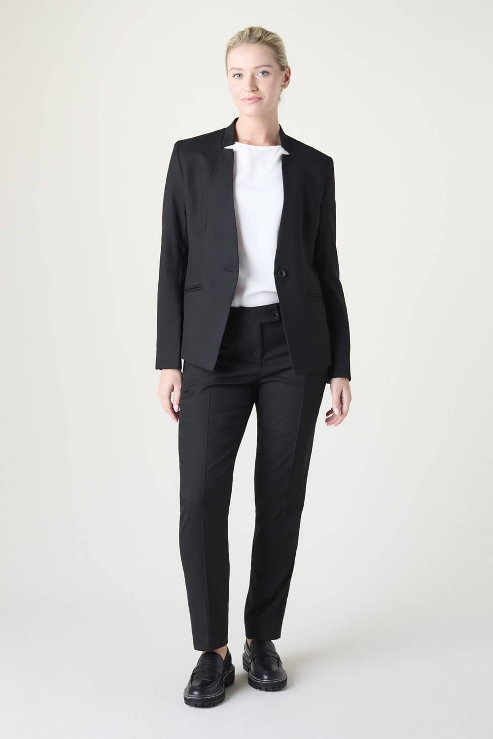 Contemporary Ladies Notch Neck Jacket - Image 4