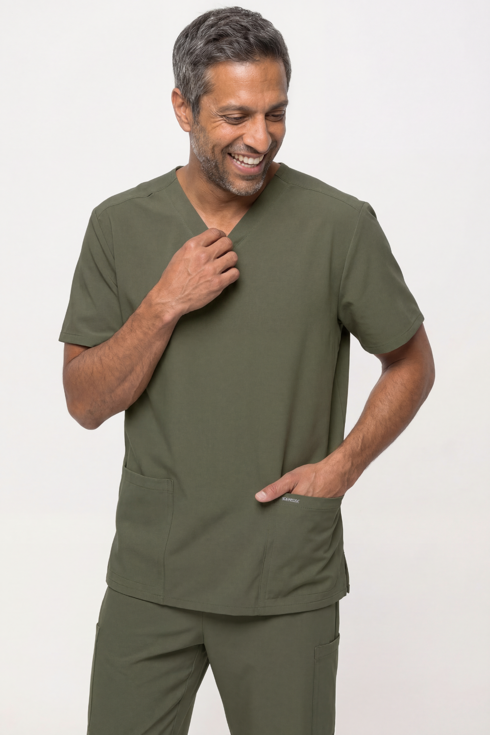 Unisex Cherokee Ultra Scrub Top for Medical Professionals.