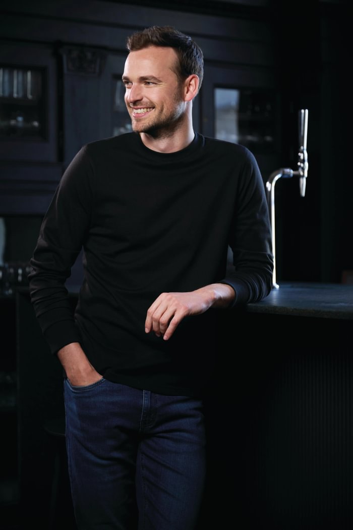Men's long sleeve T-shirt