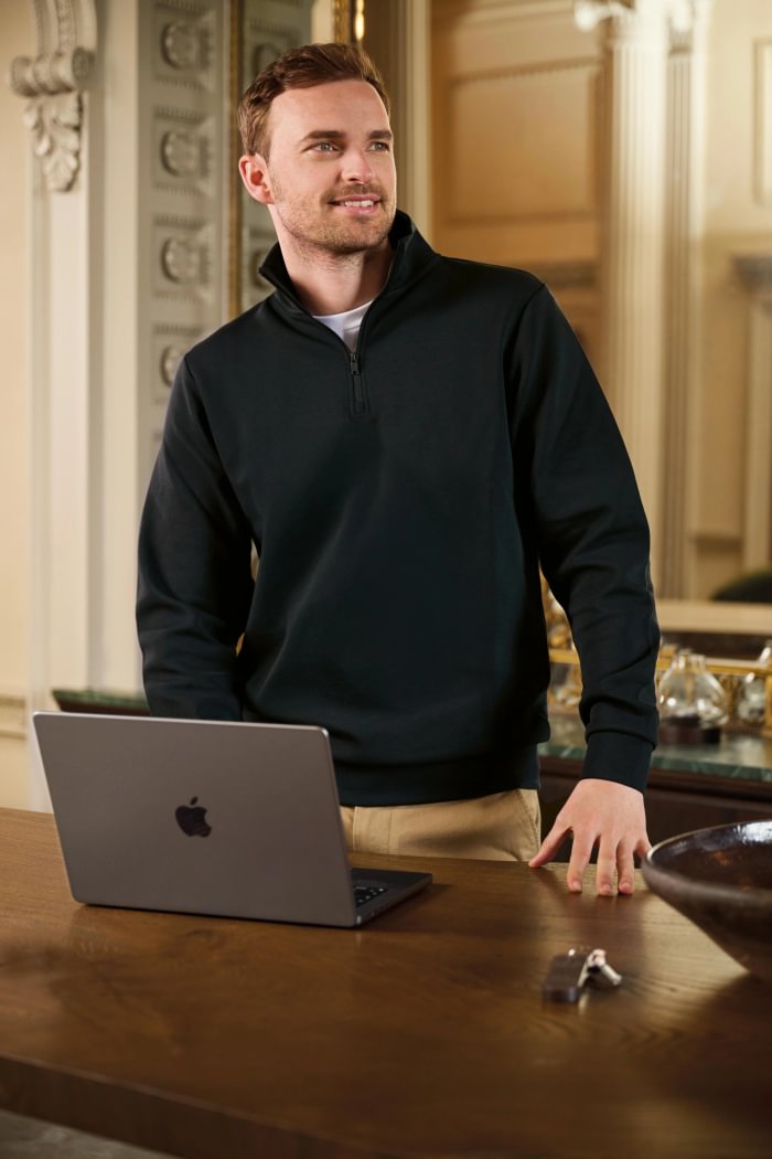 Men's sweatshirt with half zip - Image 7